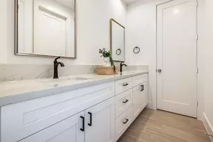 2329 Richton St, Houston, TX 77098 - Photo 37