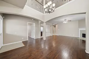 2716 Sunshade Ct, Pearland, TX 77584 - Photo 7