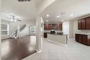 2716 Sunshade Ct, Pearland, TX 77584 - Photo 7
