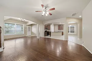 2716 Sunshade Ct, Pearland, TX 77584 - Photo 11
