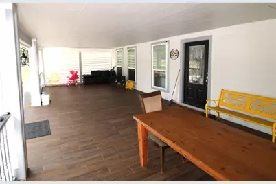 820 S Railroad Ave, Shepherd, TX 77371 - Photo 5