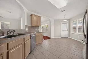 11814 Copperas Creek Dr, Sugar Land, TX 77498 - Photo 15