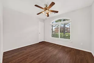 11814 Copperas Creek Dr, Sugar Land, TX 77498 - Photo 27