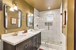 1209 Edwards St, Houston, TX 77007 - Photo 15