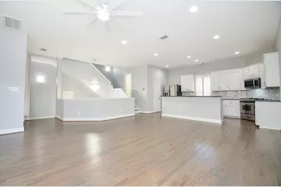 1016 Studer Street, Houston, TX 77007 - Photo 13