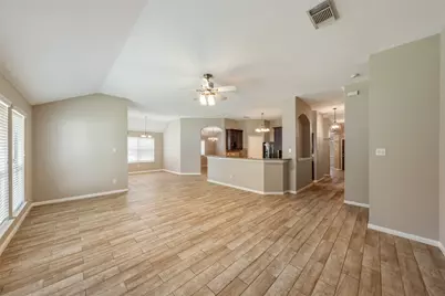 30627 N Sulphur Creek Drive, Magnolia, TX 77355 - Photo 9