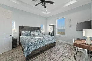 26119 Bay Breeze Dr, Galveston, TX 77554 - Photo 31