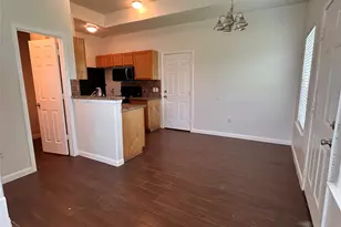 6837 Larkstone St, Houston, TX 77028 - Photo 5