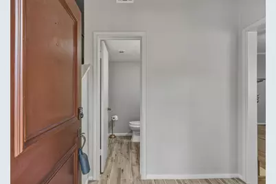 11711 Memorial Drive #151, Houston, TX 77024 - Photo 3