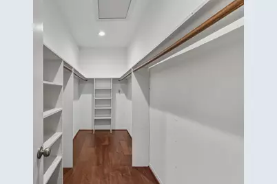 11711 Memorial Drive #151, Houston, TX 77024 - Photo 29