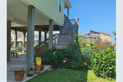 16606 Curlew Road, Jamaica Beach, TX 77554 - Photo 17