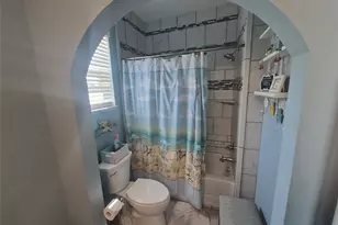 16606 Curlew Rd, Jamaica Beach, TX 77554 - Photo 13