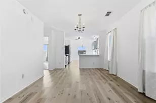 9511 Alex Springs Lane, Houston, TX 77044 - Photo 5