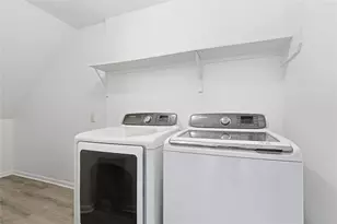9511 Alex Springs Lane, Houston, TX 77044 - Photo 11