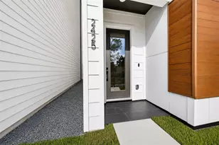 2423 Harrington St, Houston, TX 77026 - Photo 5
