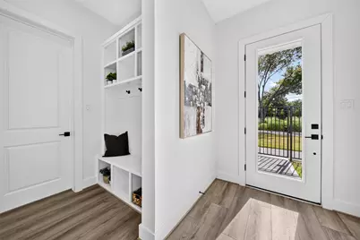 2423 Harrington Street, Houston, TX 77026 - Photo 7