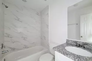 8122 Sterlingshire St, Houston, TX 77078 - Photo 19
