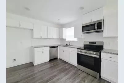 8122 Sterlingshire Street #A, Houston, TX 77078 - Photo 9