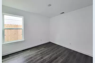 8122 Sterlingshire Street #A, Houston, TX 77078 - Photo 13