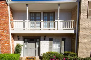 12641 Huntingwick Dr, Houston, TX 77024 - Photo 3