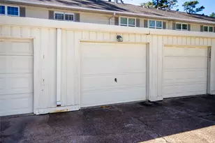 12641 Huntingwick Dr, Houston, TX 77024 - Photo 25