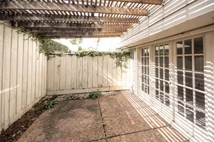 12641 Huntingwick Dr, Houston, TX 77024 - Photo 21