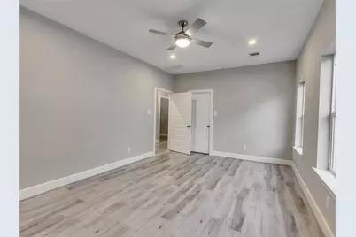 1122 W 16th Street #C, Houston, TX 77008 - Photo 31