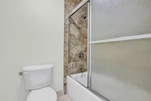 2333 Bering Dr, Houston, TX 77057 - Photo 17