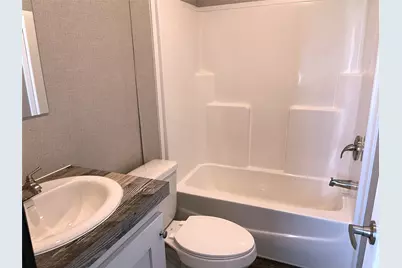 322 E College Street, Fairfield, TX 75840 - Photo 25