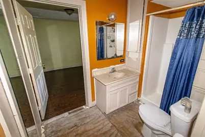 931 Mitchell Road, Houston, TX 77037 - Photo 9
