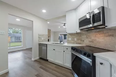 2792 Forest Point Drive, League City, TX 77573 - Photo 15