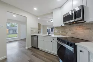 2792 Forest Point Dr, League City, TX 77573 - Photo 15