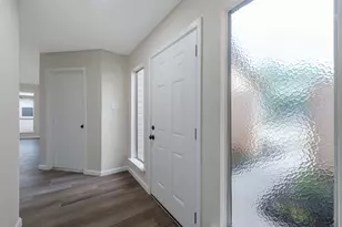 2792 Forest Point Dr, League City, TX 77573 - Photo 3