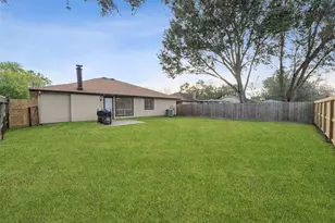 2792 Forest Point Dr, League City, TX 77573 - Photo 33