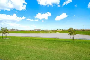 2702 Ballast Grn Dr, Texas City, TX 77568 - Photo 3