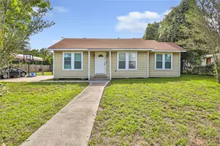 1811 Reese St, Liberty, TX 77575 - Photo 1