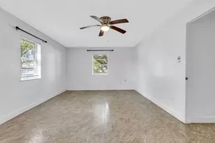 3413 County Rd 326, Alvin, TX 77511 - Photo 15