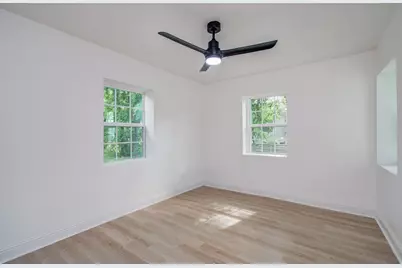 10309 Wiggins Street, Houston, TX 77029 - Photo 21