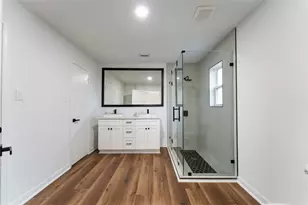 7607 Theisswood Rd, Spring, TX 77379 - Photo 15