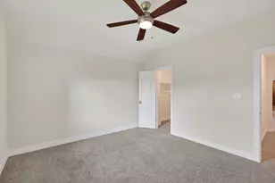 79 N Curly Willow Cir, Tomball, TX 77375 - Photo 37