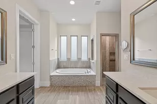 79 N Curly Willow Cir, Tomball, TX 77375 - Photo 23