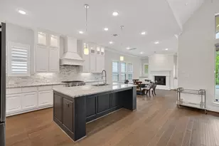 79 N Curly Willow Cir, Tomball, TX 77375 - Photo 13
