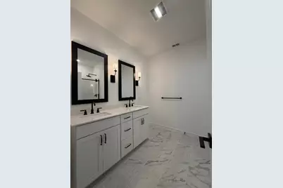 4819 Legends Bay Drive, Baytown, TX 77523 - Photo 37