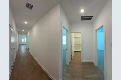 4819 Legends Bay Drive, Baytown, TX 77523 - Photo 3