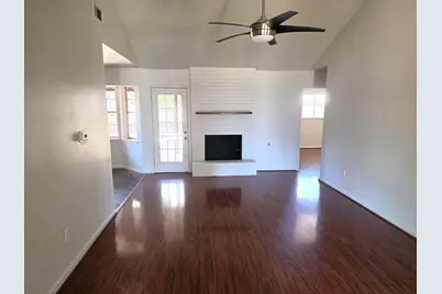2010 Redwood Street, Kemah, TX 77565 - Photo 9