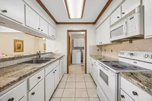 2515 Bering Dr, Houston, TX 77057 - Photo 9