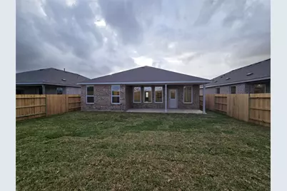 2910 Mariner Island Drive, Texas City, TX 77568 - Photo 9