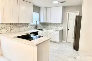 727 Romaine Ln, Houston, TX 77090 - Photo 9