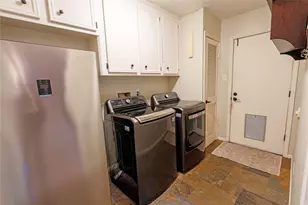 3911 Crow Valley Dr, Missouri City, TX 77459 - Photo 19
