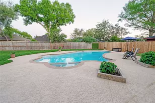 3911 Crow Valley Dr, Missouri City, TX 77459 - Photo 37